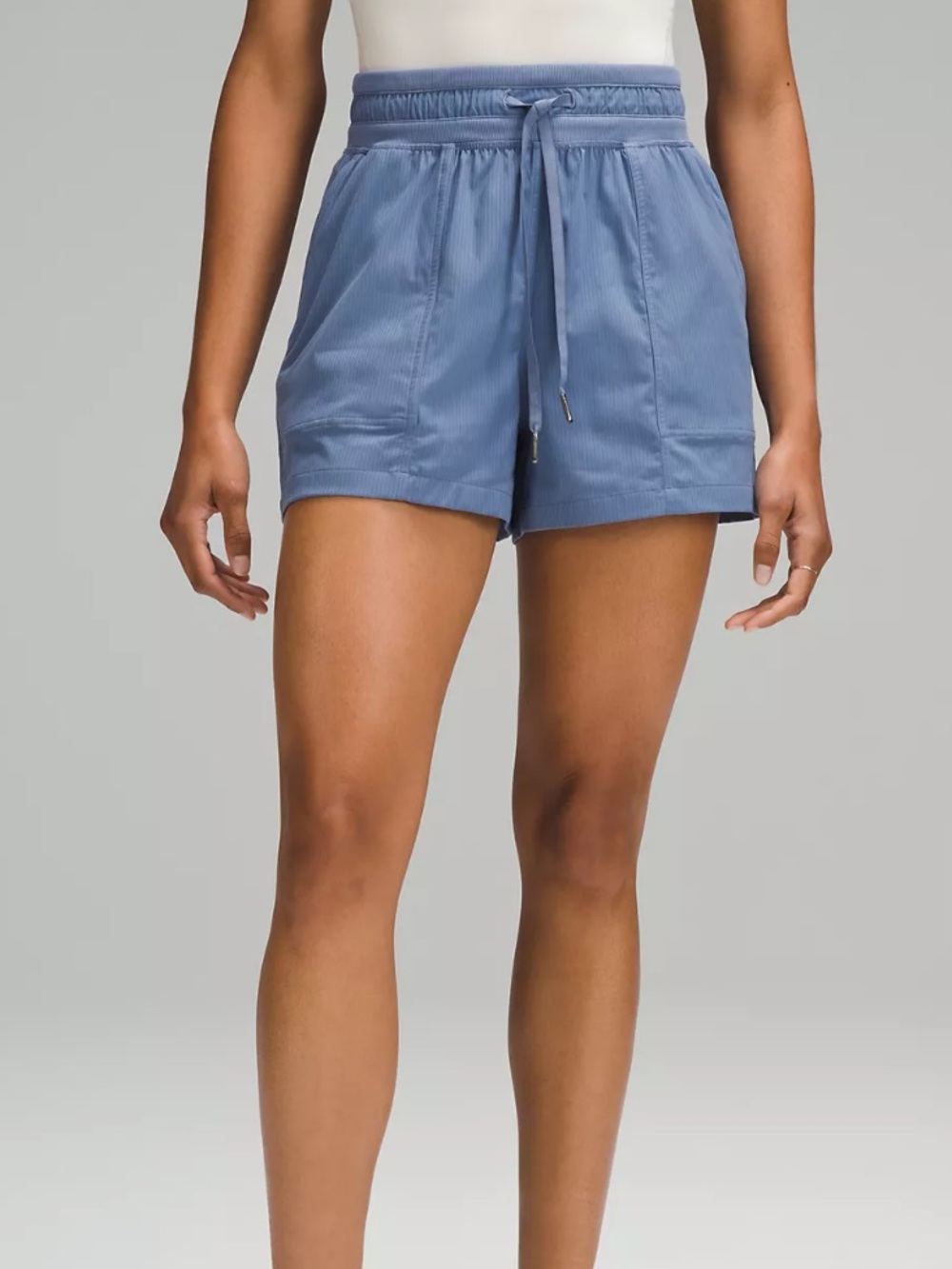 lululemon athletica High-Rise Shorts in Dusty Blue